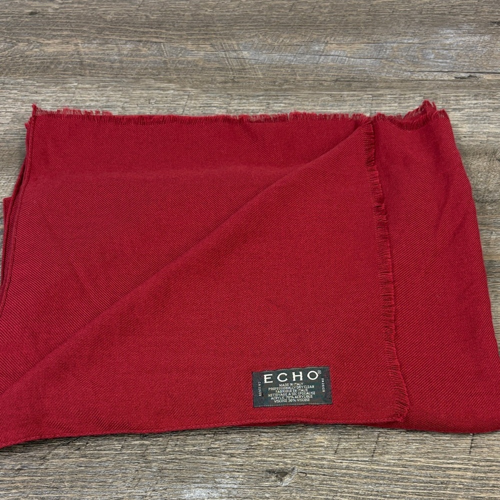 Echo Made in Italy Solid Red Fringe Scarf (Acrylic/Viscose Blend, One Size)